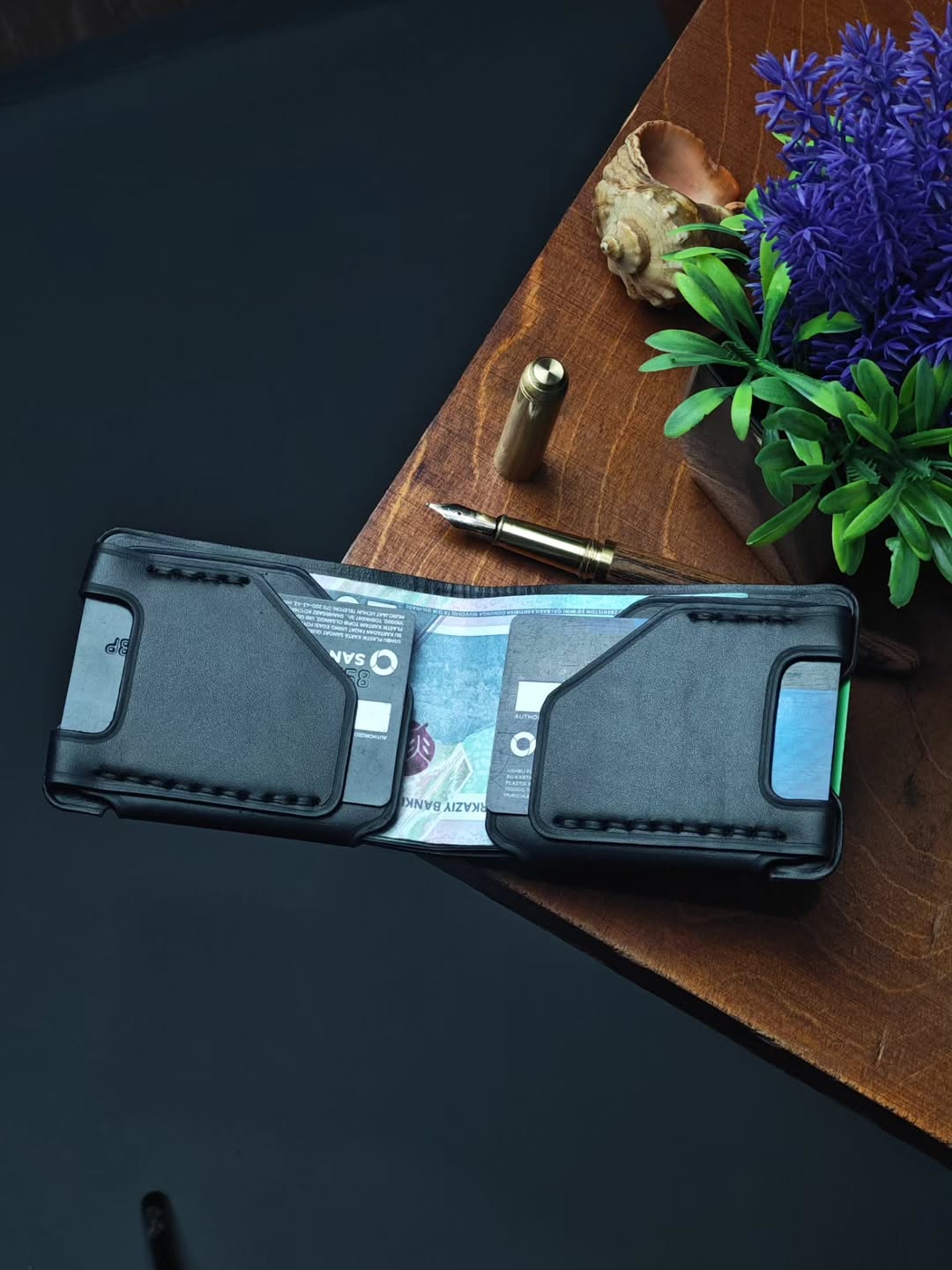 HexCarry Leather Wallet